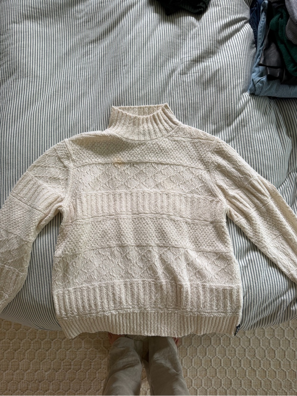 Todd Snyder Cream Cable-Knit Turtleneck Sweater